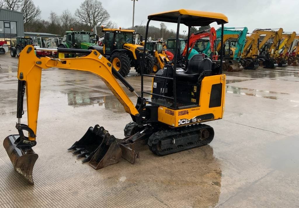 JCB 15 C-1 - thumbnail 2