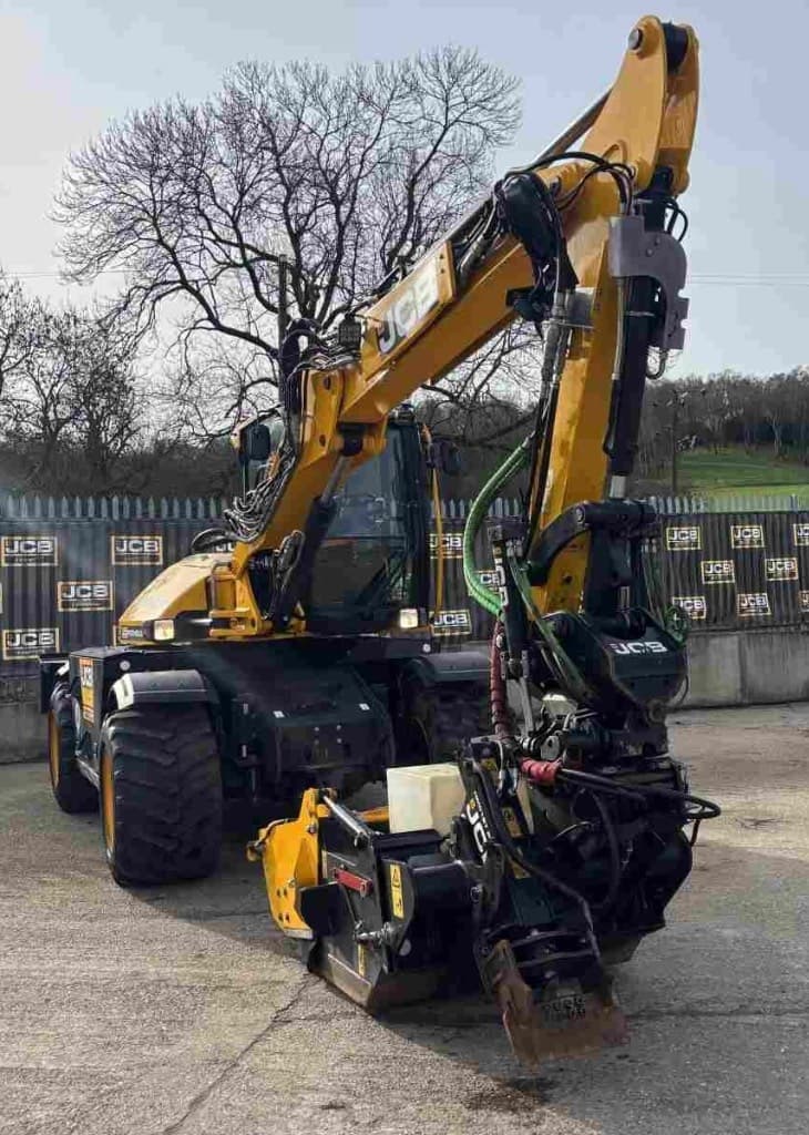 JCB Hydradig 110W (Pothole Pro spec) - thumbnail 2