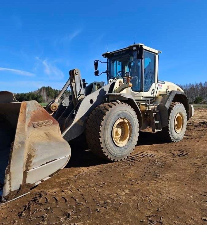 Volvo L 120 G - thumbnail 10